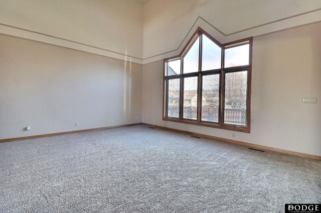 1350 N Bristolwood Drive, Fremont, NE 68025