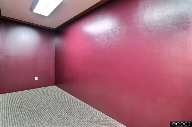 1350 N Bristolwood Drive, Fremont, NE 68025