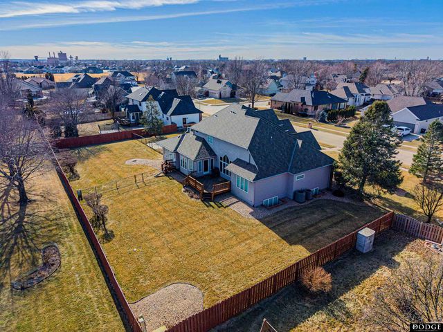 1350 N Bristolwood Drive, Fremont, NE 68025