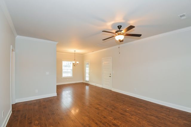 313 Drema Ct, Murfreesboro, TN 37127