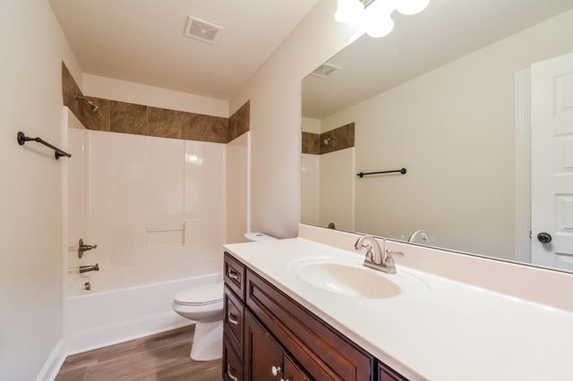 313 Drema Ct, Murfreesboro, TN 37127