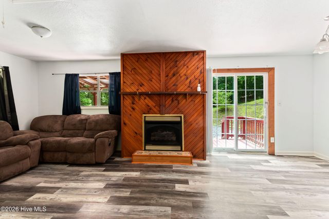 60 Fleming Street, Murphy, NC 28906