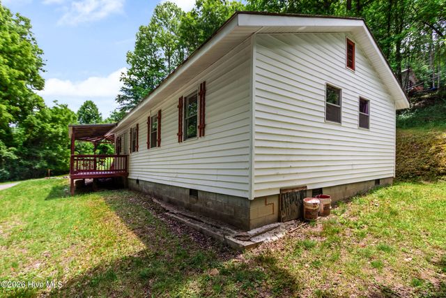 60 Fleming Street, Murphy, NC 28906