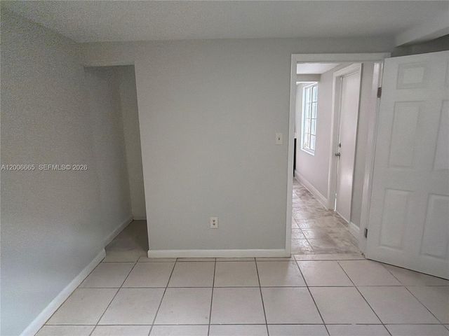1350 SW 13th St Rear-Ground Floor, Miami, FL 33145