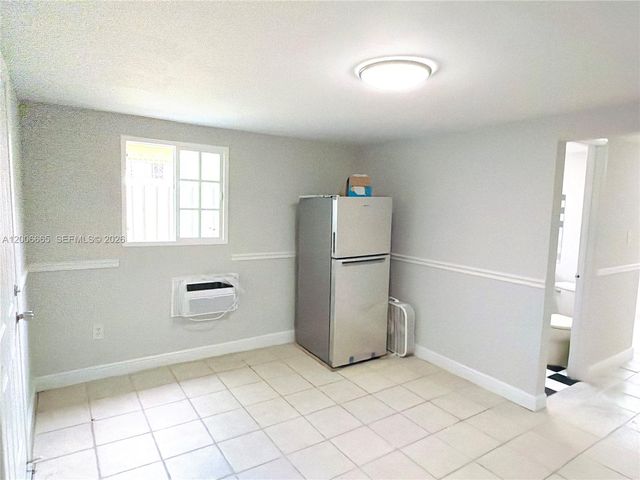 1350 SW 13th St Rear-Ground Floor, Miami, FL 33145