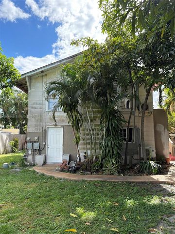 1350 SW 13th St Rear-Ground Floor, Miami, FL 33145