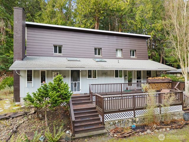 603 Shelter Bay Drive, La Conner, WA 98257