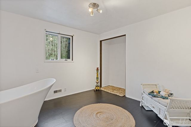 603 Shelter Bay Drive, La Conner, WA 98257