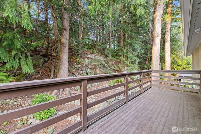 603 Shelter Bay Drive, La Conner, WA 98257