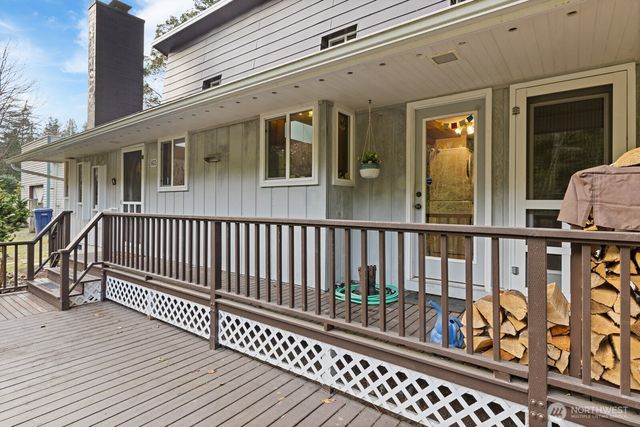 603 Shelter Bay Drive, La Conner, WA 98257