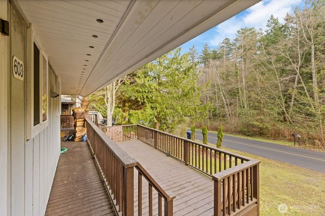 603 Shelter Bay Drive, La Conner, WA 98257