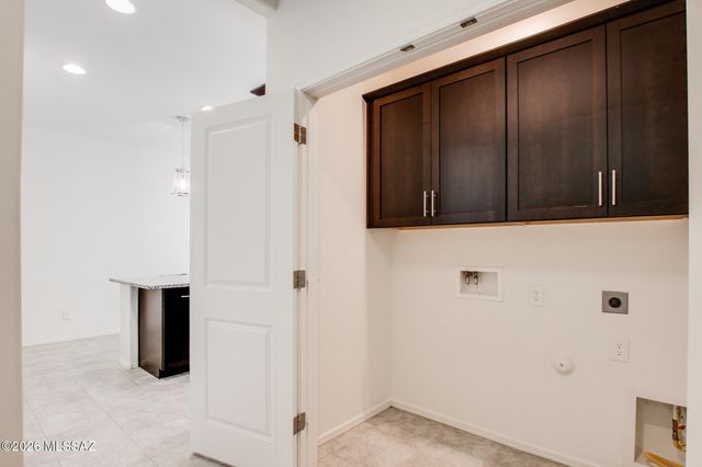 11835 W Charismatic Drive, Marana, AZ 85653