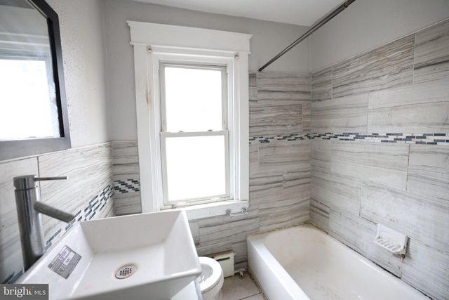 235 FELTON AVE, Darby, PA 19023