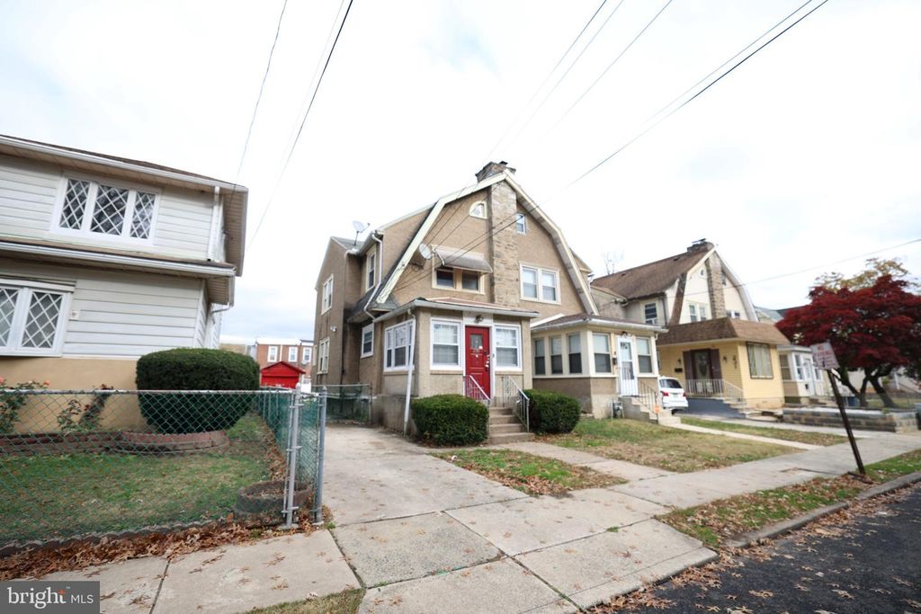 235 FELTON AVE, Darby, PA 19023