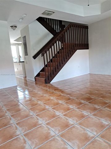 632 SW 107th Avenue 606, Pembroke Pines, FL 33025
