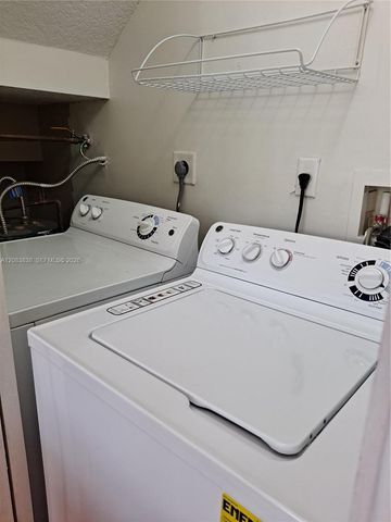 632 SW 107th Avenue 606, Pembroke Pines, FL 33025