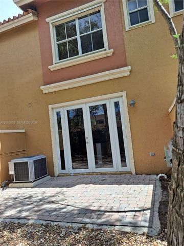 632 SW 107th Avenue 606, Pembroke Pines, FL 33025