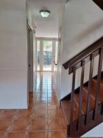 632 SW 107th Avenue 606, Pembroke Pines, FL 33025