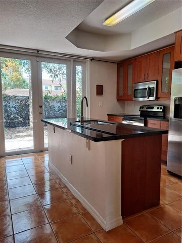 632 SW 107th Avenue 606, Pembroke Pines, FL 33025