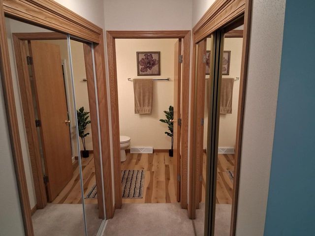 1120 Starlight Lane, Cottage Grove, WI 53527