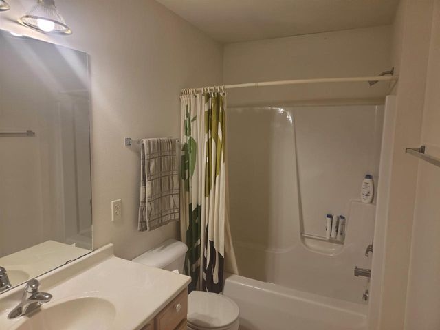 1120 Starlight Lane, Cottage Grove, WI 53527