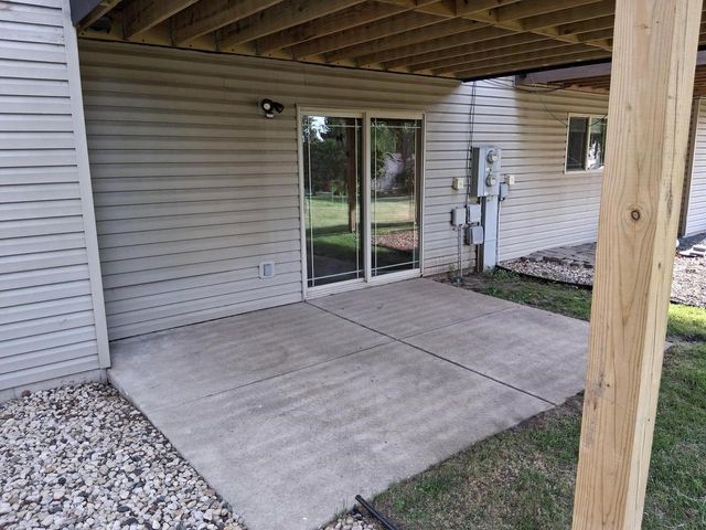 1120 Starlight Lane, Cottage Grove, WI 53527