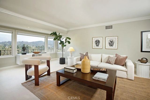 3360 Country Club, Glendale, CA 91208