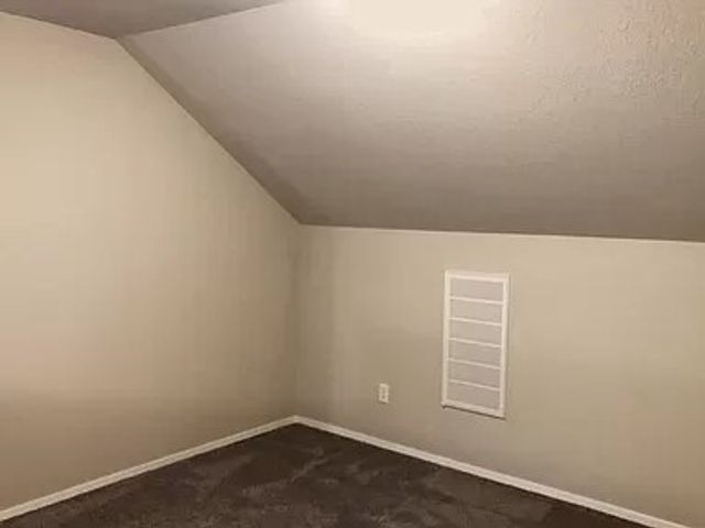 3342 S Bayou Alley, Fayetteville, AR 72701