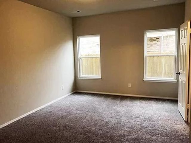 3342 S Bayou Alley, Fayetteville, AR 72701