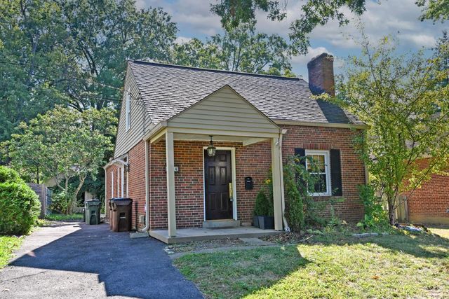4304 Grove Avenue, Mariemont, OH 45227