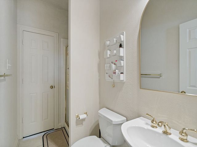 8108 Lynores Way, Plano, TX 75025
