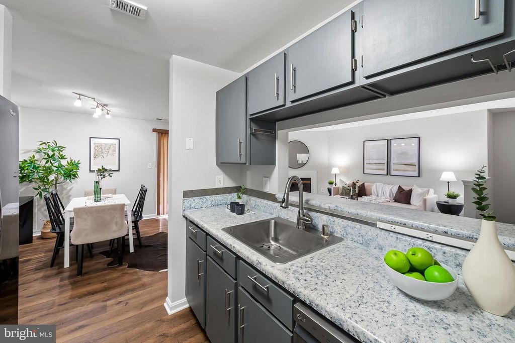 Image 18 of property listing at 6609 RAPID WATER WAY #103, Glen Burnie, MD 21060