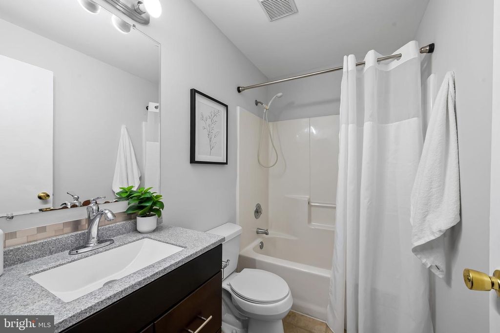 Image 21 of property listing at 6609 RAPID WATER WAY #103, Glen Burnie, MD 21060