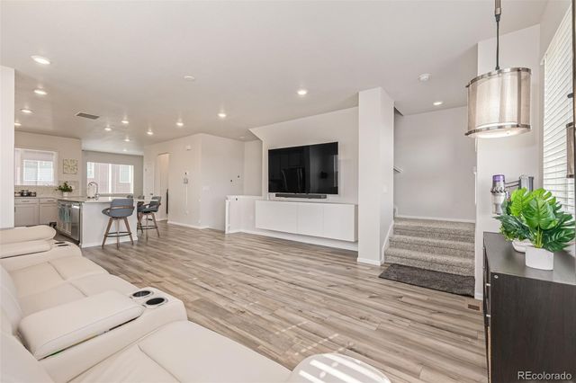 16586 Shoshone Place, Broomfield, CO 80023