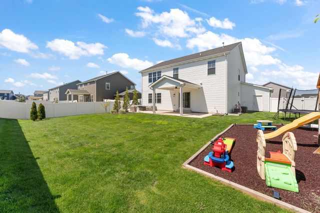 9927 Tradewind Place, Cedar Lake, IN 46303