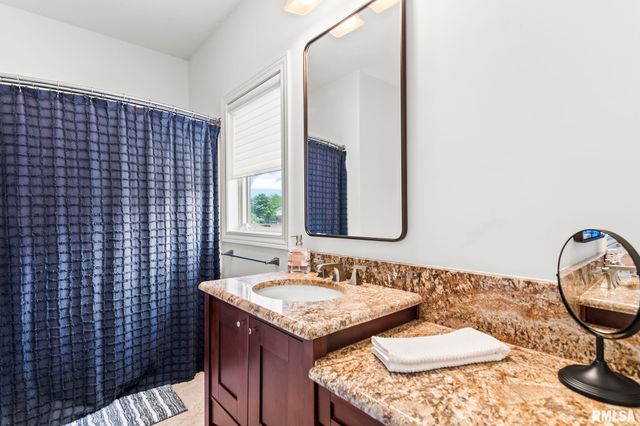 2408 Wimbledon Place, Springfield, IL 62704