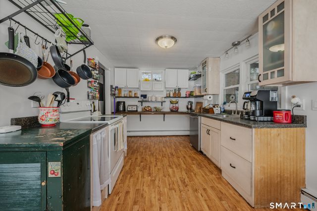 98 Campbell Avenue, Vernon, CT 06066