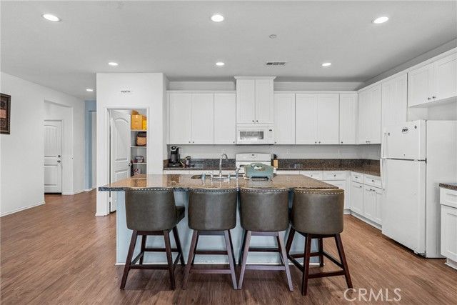 1662 Hayloft Place, San Jacinto, CA 92582