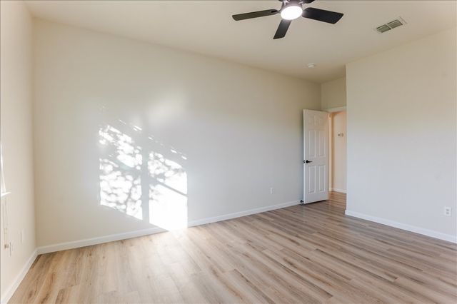 10332 Trevino Lane, Benbrook, TX 76126