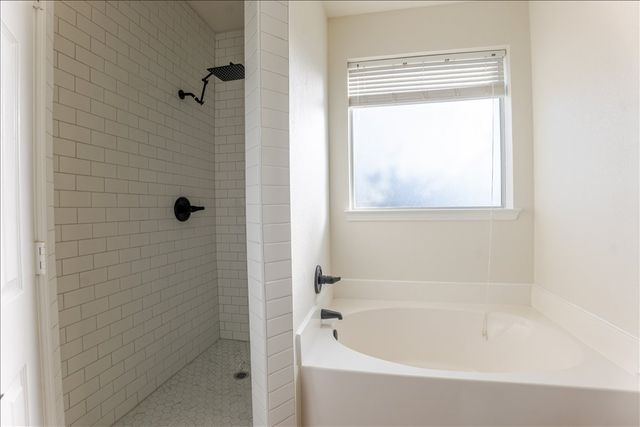 10332 Trevino Lane, Benbrook, TX 76126