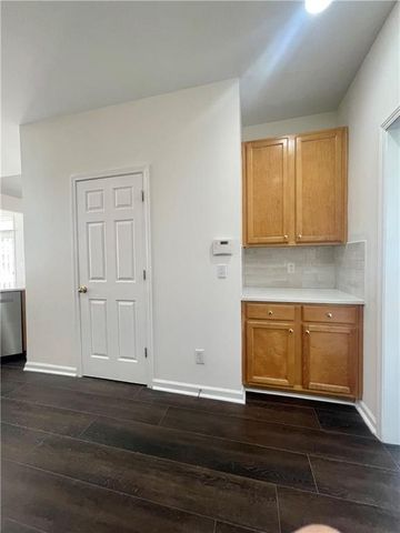 3870 Parham Way, Atlanta, GA 30349