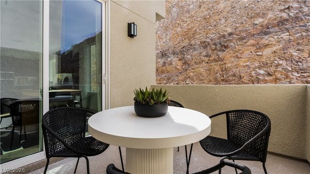 11051 Socrates Ridge Street, Las Vegas, NV 89141