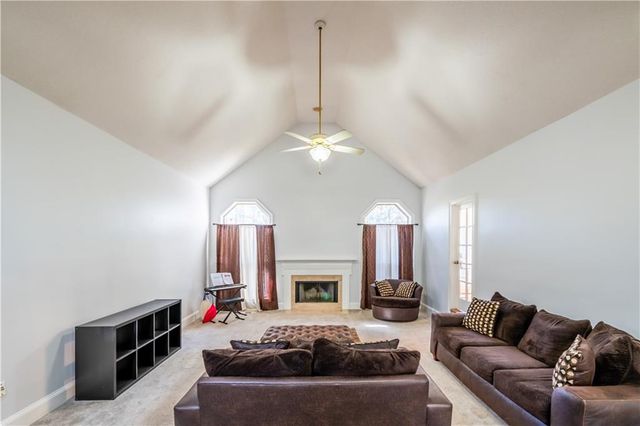 2641 Wendell Creek Lane, Snellville, GA 30039