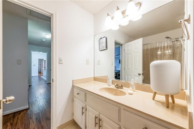 2641 Wendell Creek Lane, Snellville, GA 30039