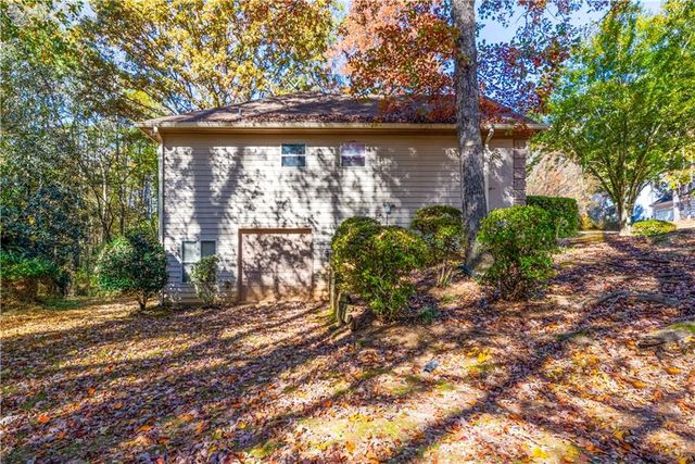 2641 Wendell Creek Lane, Snellville, GA 30039