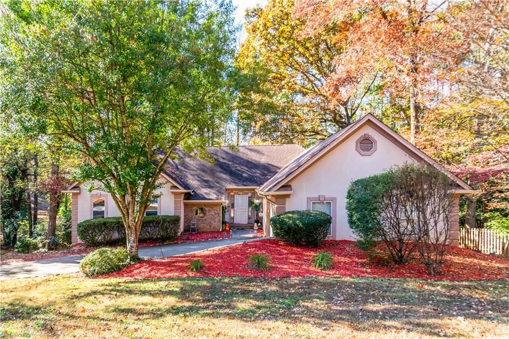 2641 Wendell Creek Lane, Snellville, GA 30039