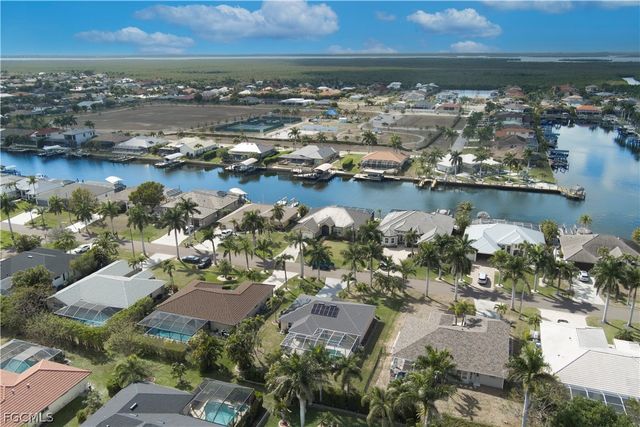 4313 SW 26th AVE, Cape Coral, FL 33914