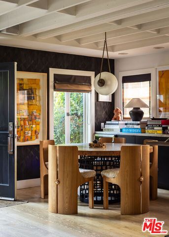 636 Huntley Drive, West Hollywood, CA 90069