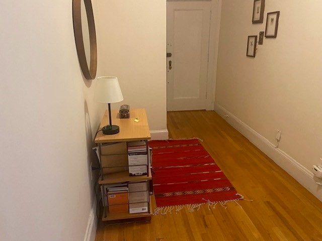 22 Concord Avenue 11, Cambridge, MA 02138