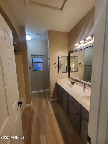 432 W PELICAN Drive, Chandler, AZ 85286